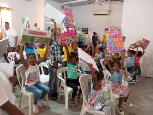 TOY DRIVE 2024 RD WEB (23)